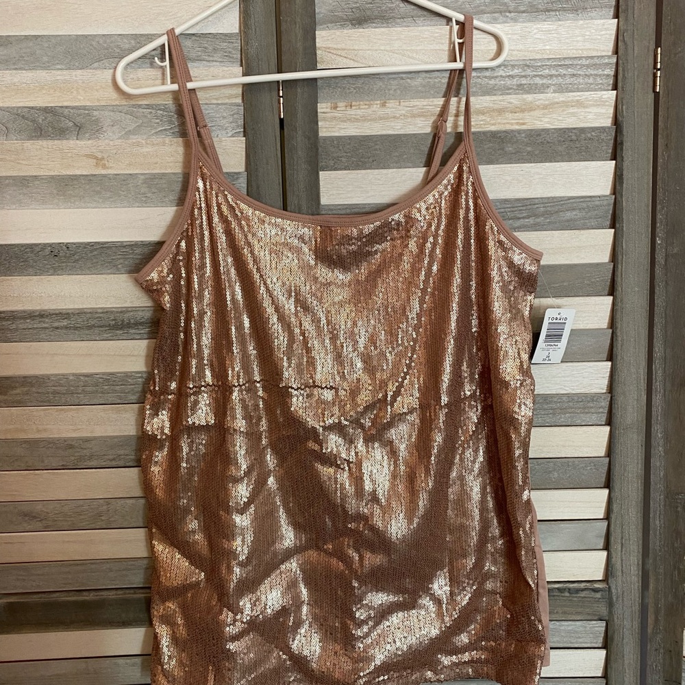 Rose Gold Cami from Torrid Size 3 NWT